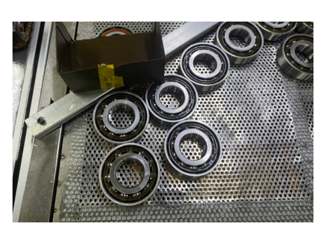 試驗機主軸軸承用角接觸球軸承嗎？起到了什么作用？