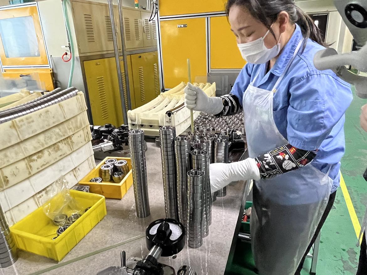 角接觸球軸承的游隙究竟有多重要？（37年廠家經驗）